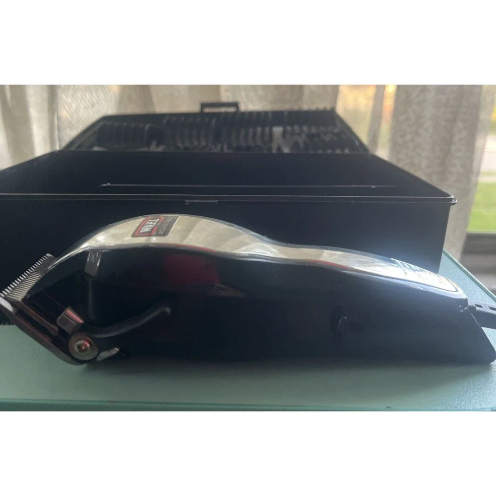 Wahl Heavy Duty Hair Clippers Model MC2 With Case And Accessories Made in USA